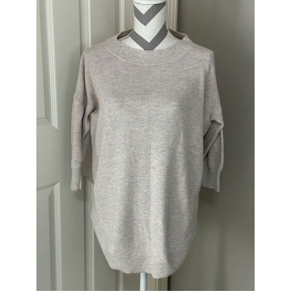 Sweaters - Express super soft sweater